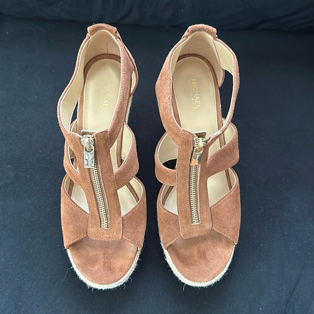 EUC Michael Michael Kors Espadrilles, Size 9